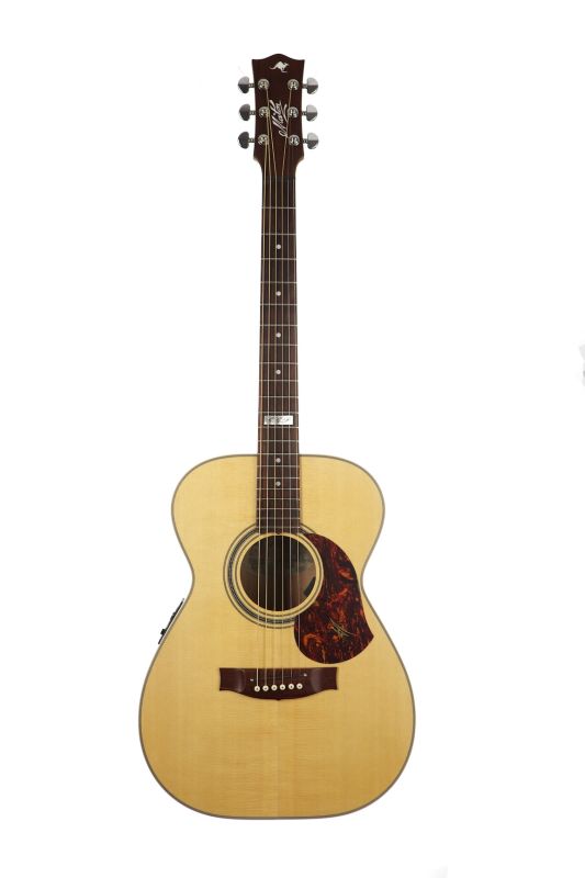 Электроакустическая гитара Maton EBG808TE