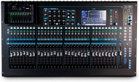 Цифровой микшерный пульт Allen Heath QU-32 Цифровой микшерный пульт Allen Heath QU-32