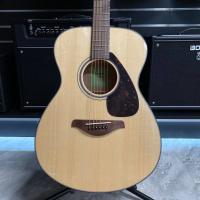 Акустическая гитара YAMAHA FS800 NATURAL