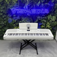 Цифровое пианино Yamaha DGX-670WH