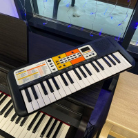 Синтезатор Yamaha PSS-F30 Синтезатор Yamaha PSS-F30