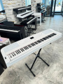 Цифровое пианино Yamaha DGX-670WH