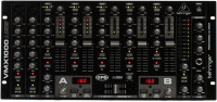 Микшерный пульт Behringer VMX1000USB Микшерный пульт Behringer VMX1000USB