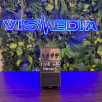 Педаль эффектов Boss RV-6 Педаль эффектов Boss RV-6