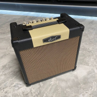 Гитарный комбоусилитель Cort CM15R-EU-BK