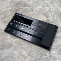 Напольный гитарный процессор Boss GT-1000 Напольный гитарный процессор Boss GT-1000