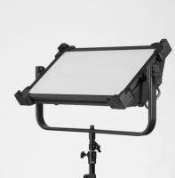 Светильник светодиодный Logocam GL-300 RGB DMX Светильник светодиодный Logocam GL-300 RGB DMX