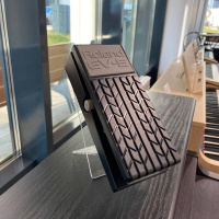 Педаль экспрессии Roland EV-5 Педаль экспрессии Roland EV-5