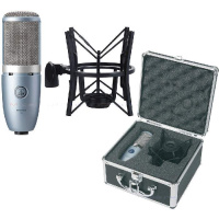 Студийный микрофон AKG P220 Студийный микрофон AKG P220