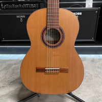 Классическая гитара Hora N1150 SM500