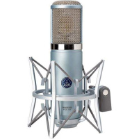 Студийный микрофон AKG P820 Tube Студийный микрофон AKG P820 Tube